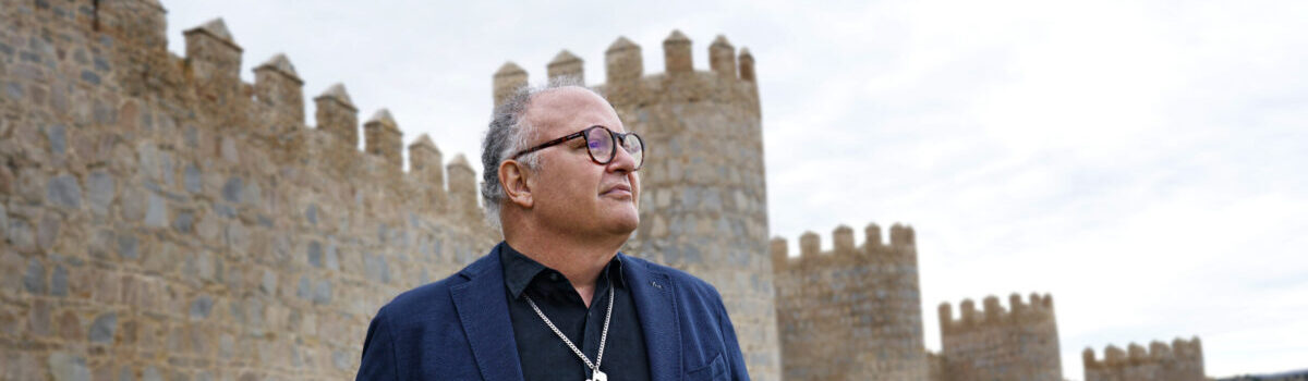 Cine Teatro São Joaquim divulga agenda de shows para o próximo fim de semana