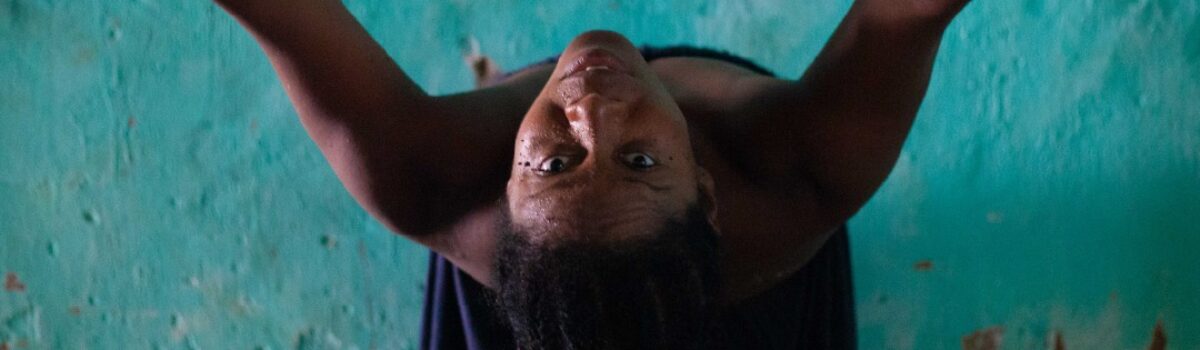 Espetáculo de Dança :Adobe