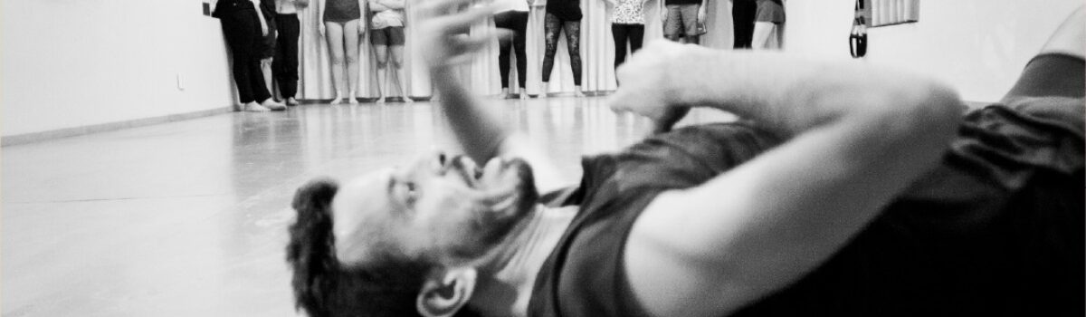 Oficina de Dança: O corpo e seus fluxos