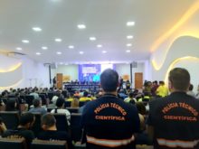 Equipe da Seção de Identificação Veicular (SIV) é condecorada.