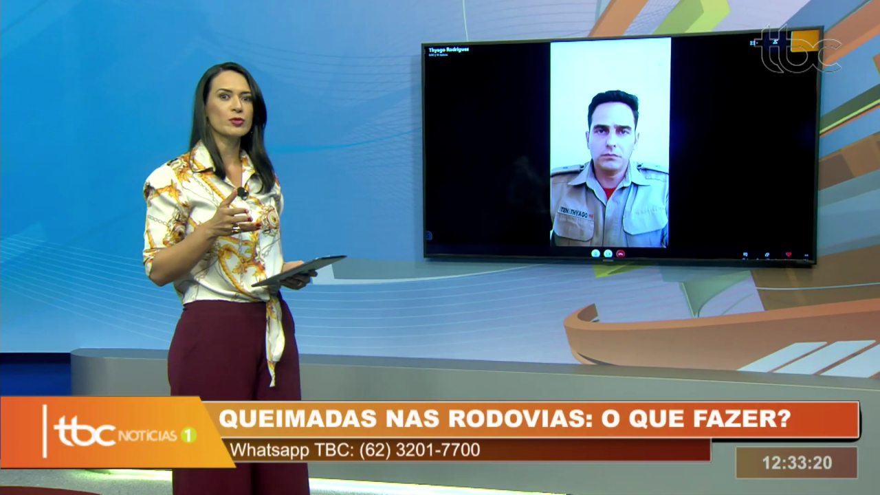 A apresentadora Eva Taucci e o Tenente Thyago Rodrigues de Oliveira, do Corpo de Bombeiros Militar de Goiás, nos estúdios da TBC