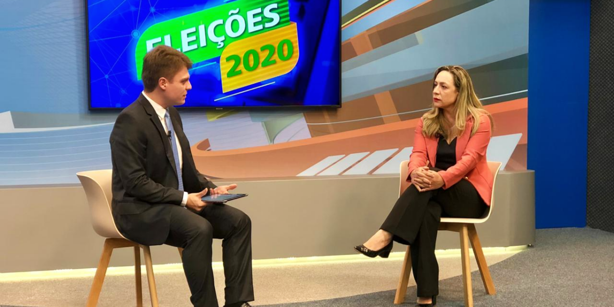 Candidata a prefeita de Goiânia, Adriana Accorsi (PT) foi entrevistada no TBC 2