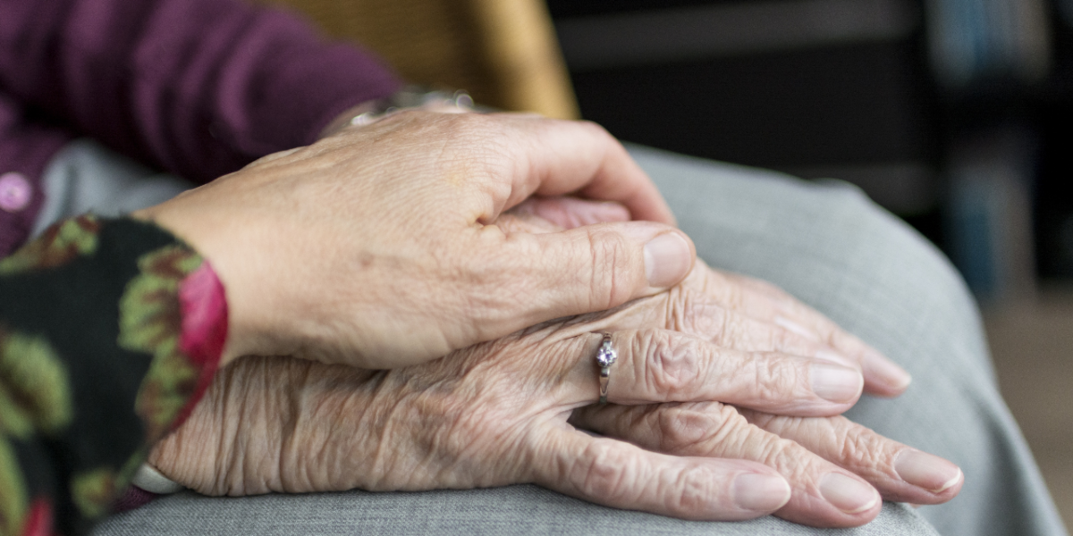 Governo lança o auxílio emergencial para instituições de longa permanência de idosos