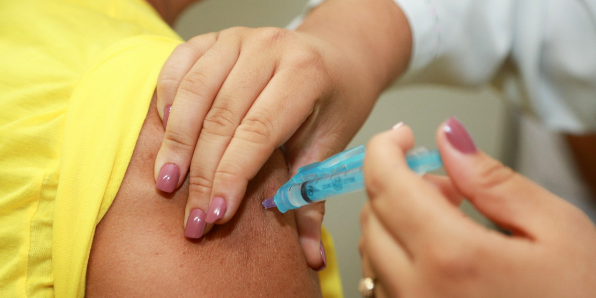 Tudo pronto para a vacinação contra a covid-19 em Goiás, afirma secretário