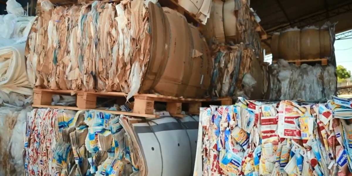 Retomada capacita integrantes de cooperativa de reciclagem em Aparecida