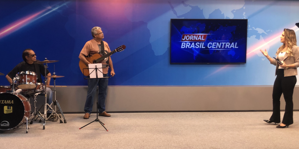 Edição da noite do Jornal Brasil Central “sextou” com música ao vivo