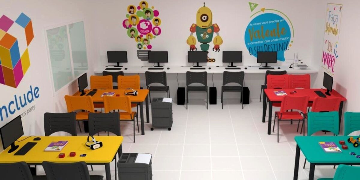 Caiado inaugura novos laboratórios de tecnologia para jovens