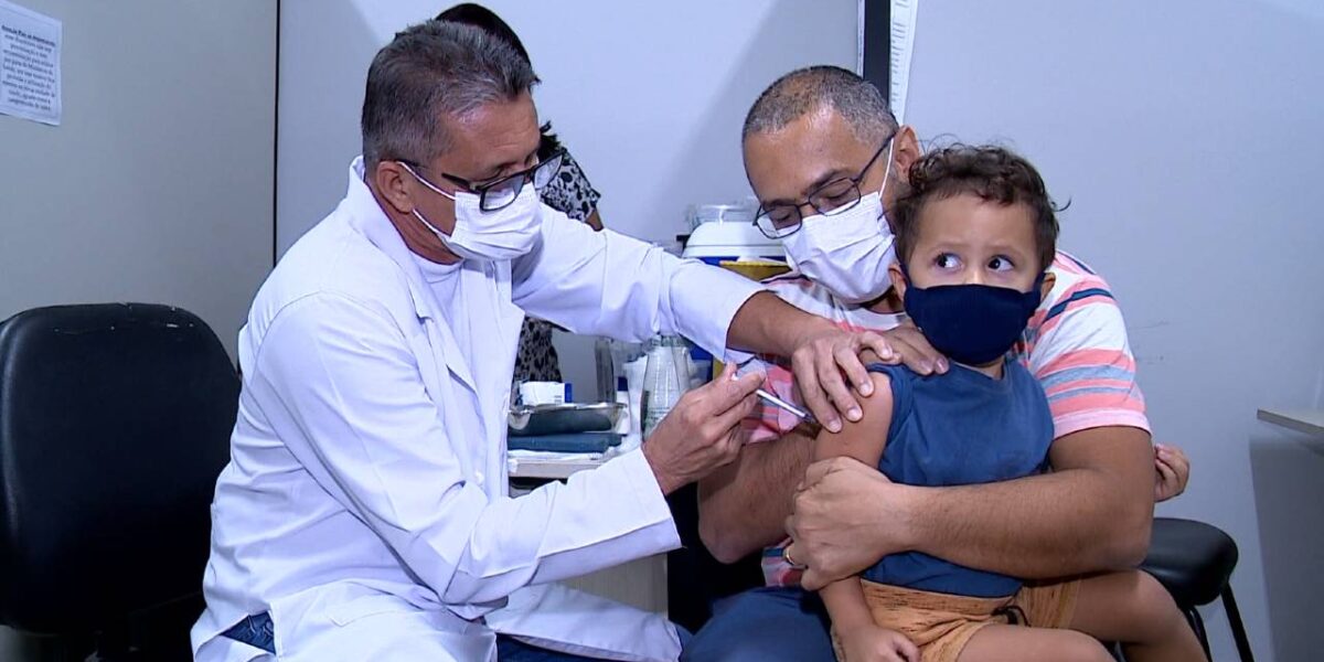 Baixa procura por vacina infantil em Goiânia preocupa as autoridades de saúde