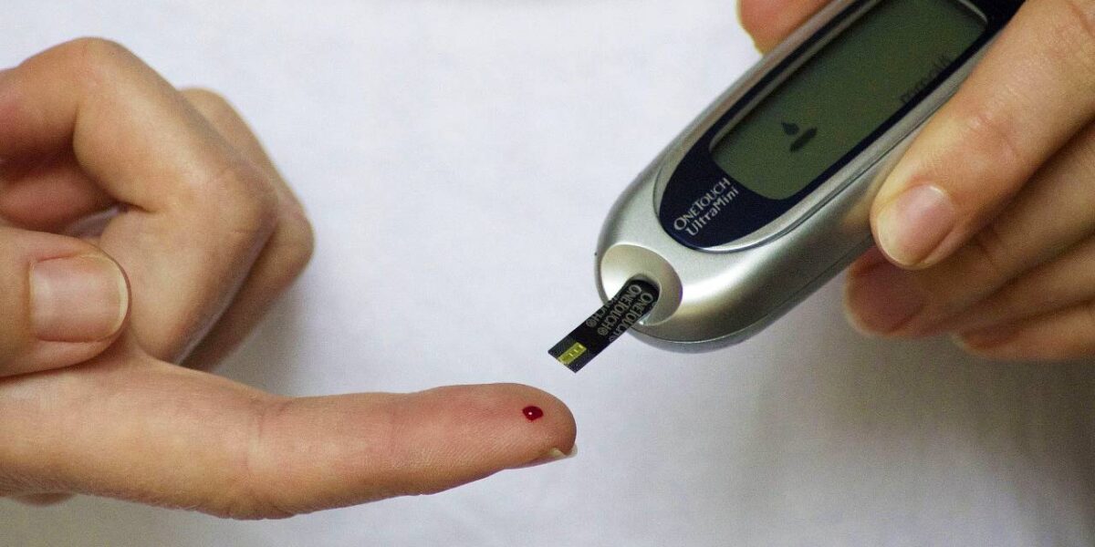 Secretaria de Saúde realiza ações de conscientização sobre diabetes