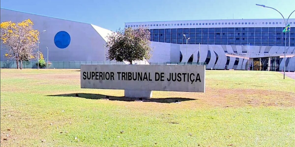 Por terreno da Celg-Par, Caiado vai ao STJ em Brasília