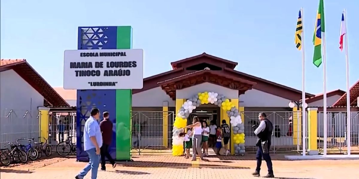 Inaugurada em Itumbiara Escola Padrão século XXI