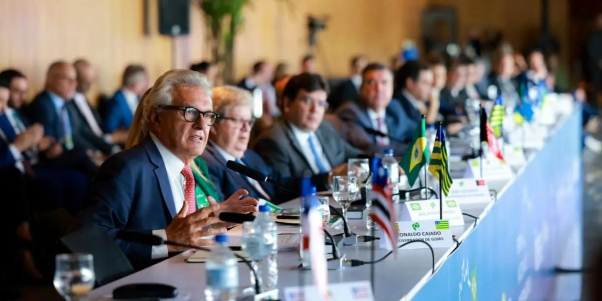 Caiado participa de Fórum Nacional de Governadores