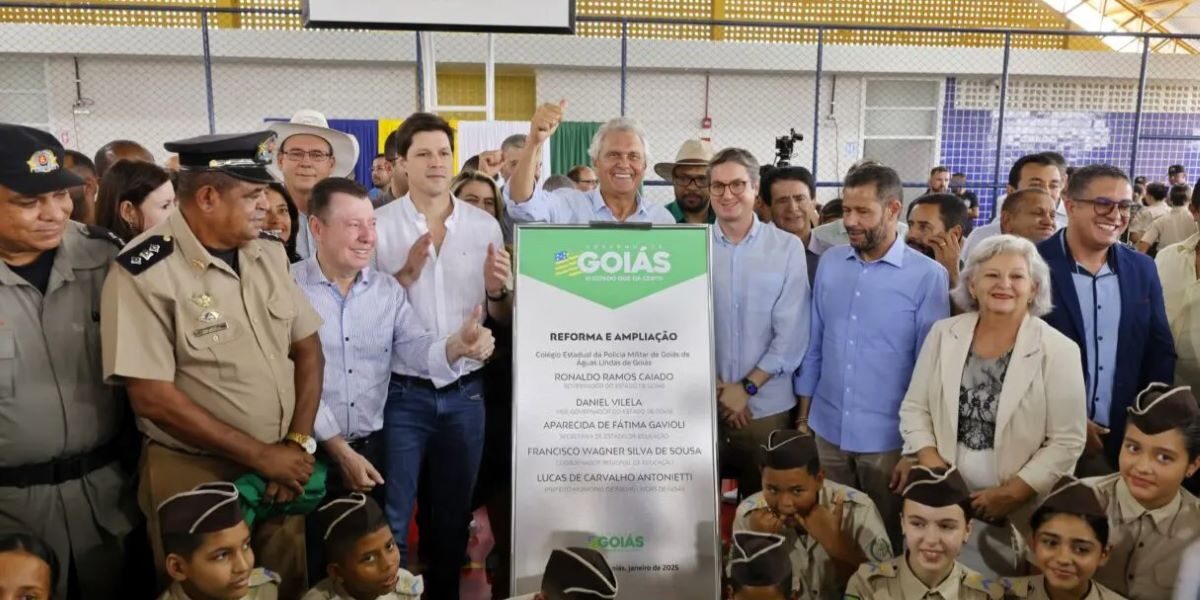 Governo inaugura reforma do colégio da PM de Águas Lindas