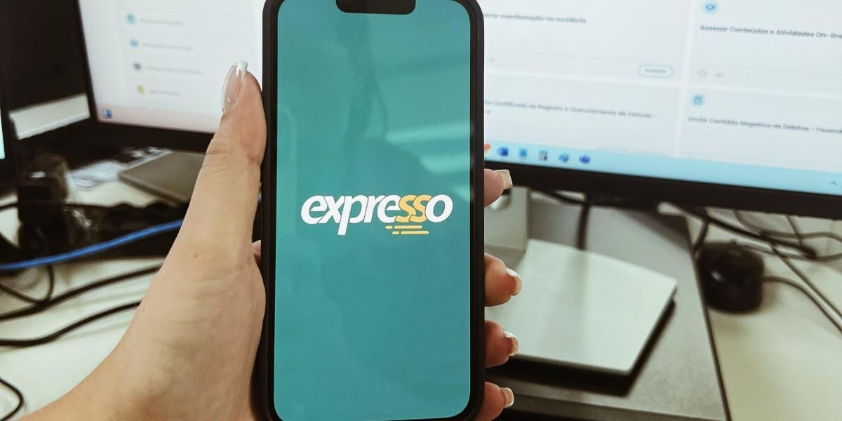 Governo de Goiás recebe certificação de excelência em digitalização de serviços públicos