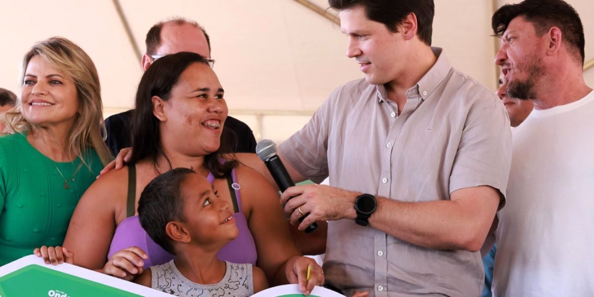 Governo estadual entrega moradias a custo zero em Aloândia e Inaciolândia