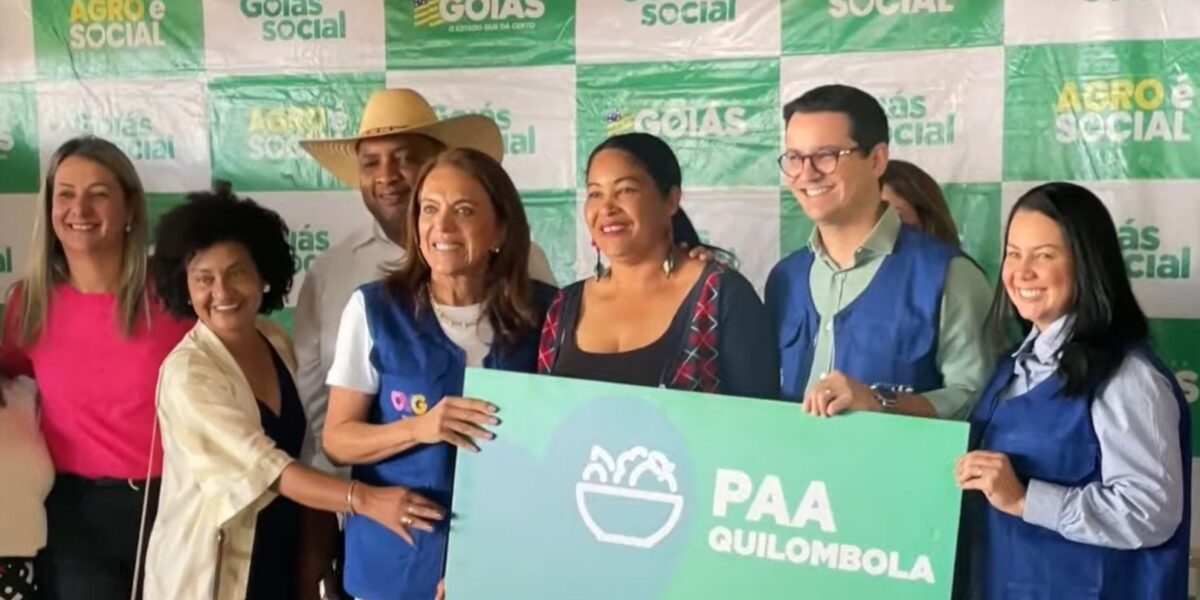 Cavalcante recebe benefícios do programa Goiás Social