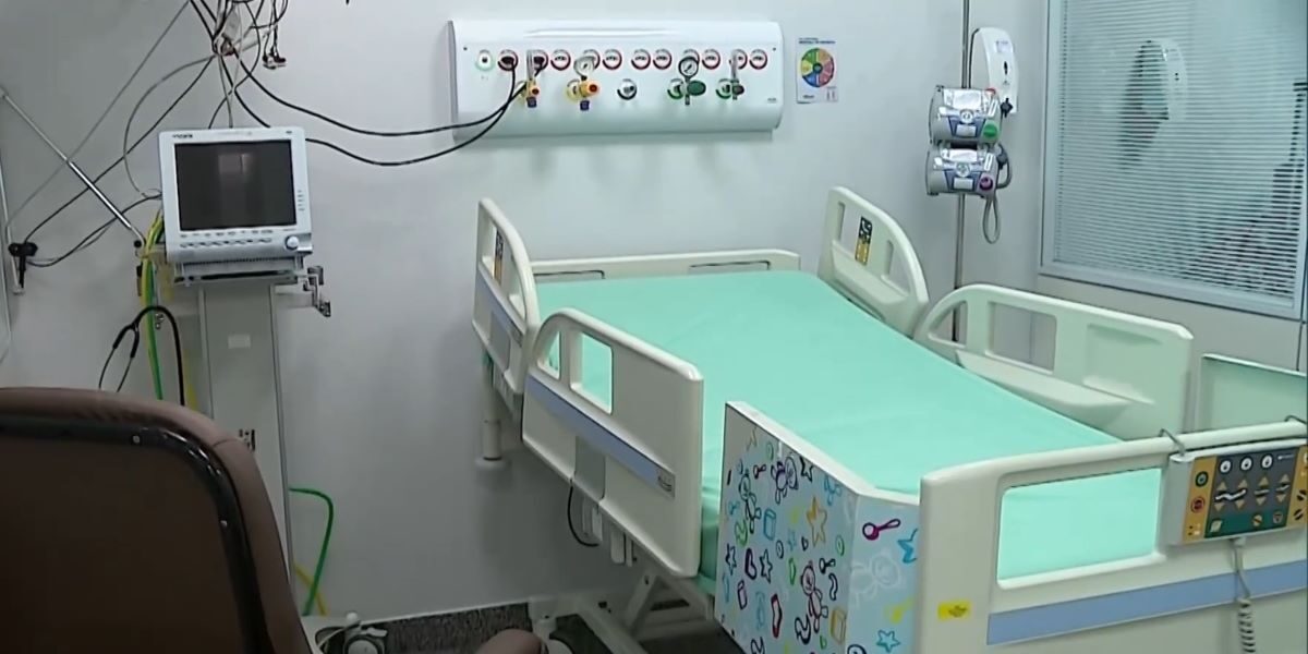 Saúde entrega reforma de 18 leitos de UTI pediátrica no Hecad