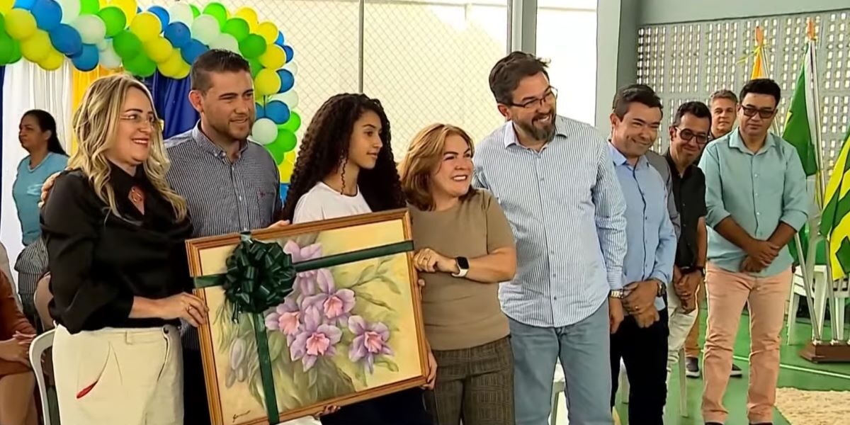 Governo entrega CEPI de Bonfinópolis revitalizado e ampliado