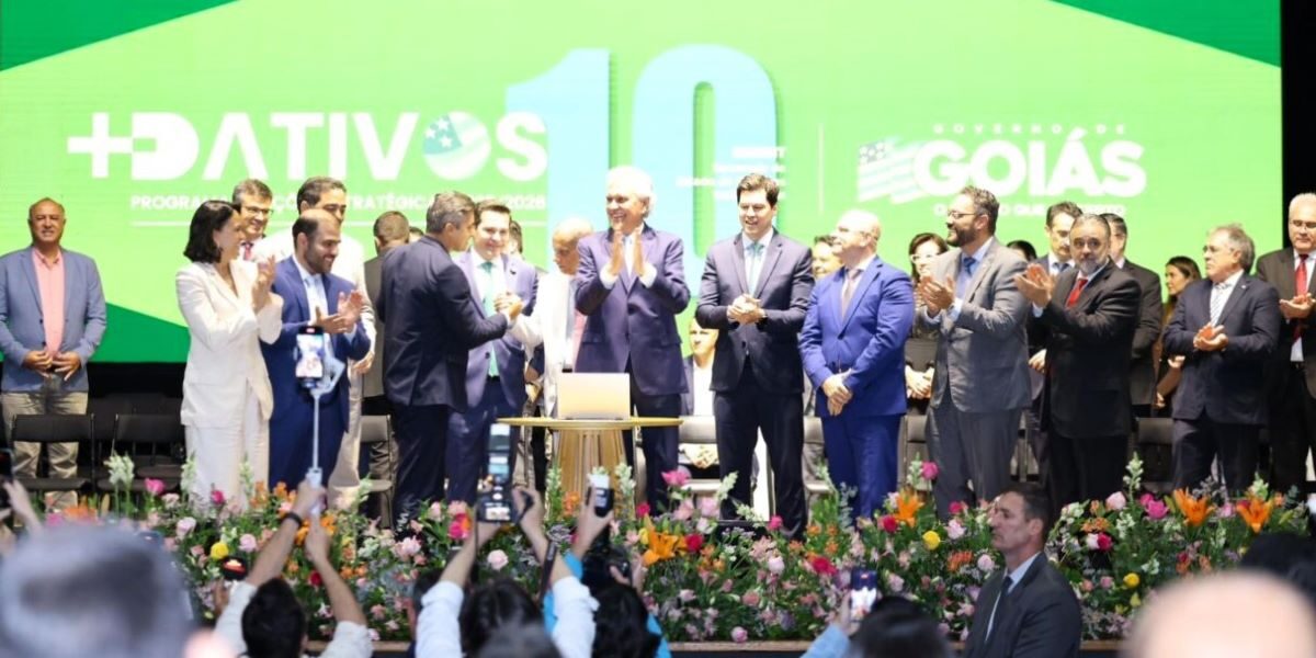 Caiado lança Plano Estratégico da Advocacia Dativa e quita atrasados