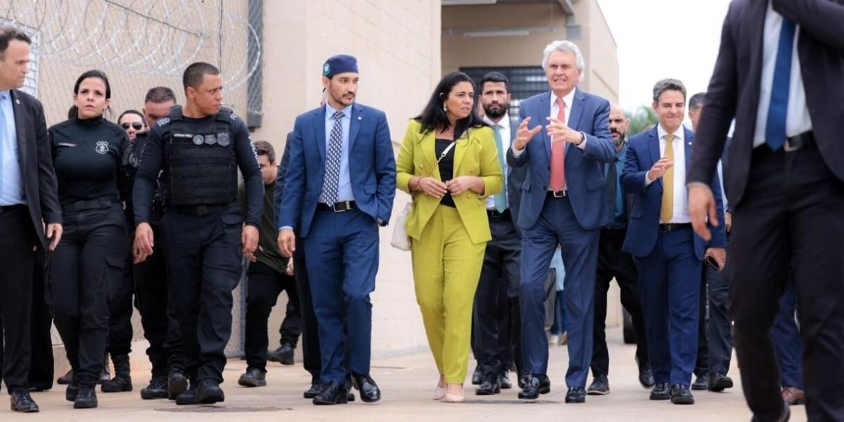 Caiado diz a deputados que controle dos presídios garante segurança em Goiás