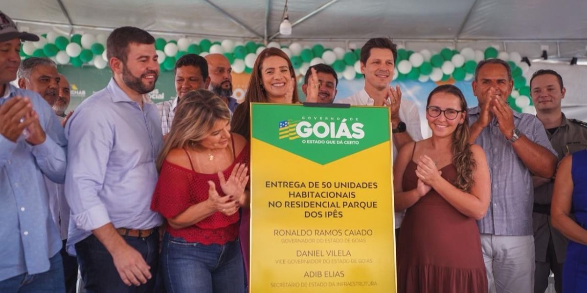 Governo entrega casas a custo zero para 100 famílias em dois municípios