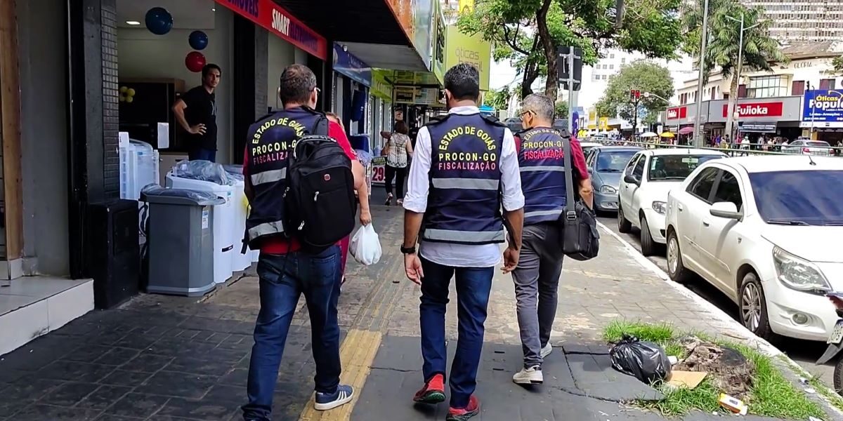Procon Goiás autua 20 empresas na Black Friday