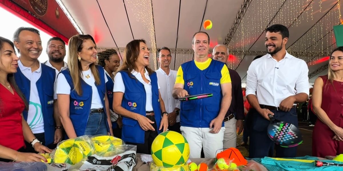 Goiás Social entrega benefícios e lança projeto esportivo em Trindade