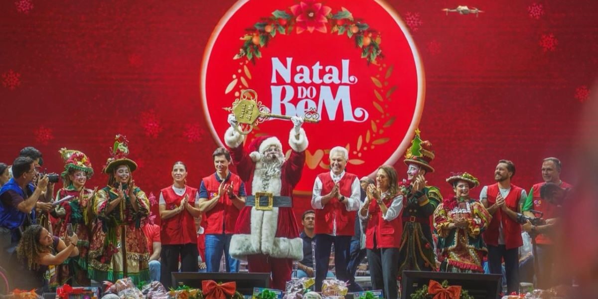 Natal do Bem entrega brinquedos para as crianças em Goiânia