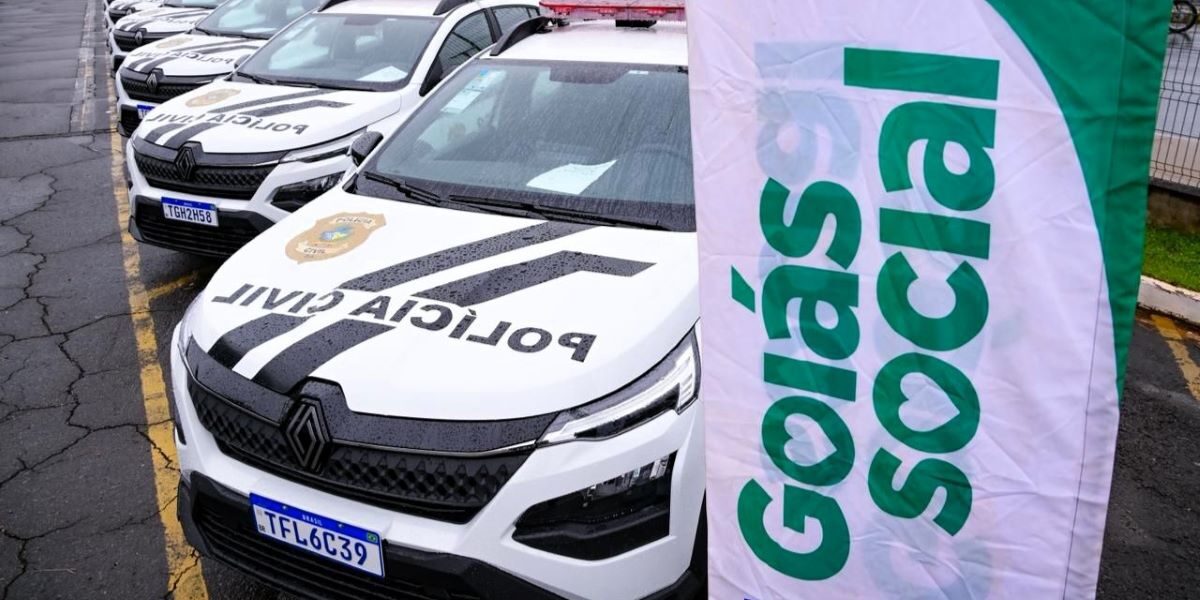 Goiás Social entrega 30 viaturas para delegacias que defendem a mulher