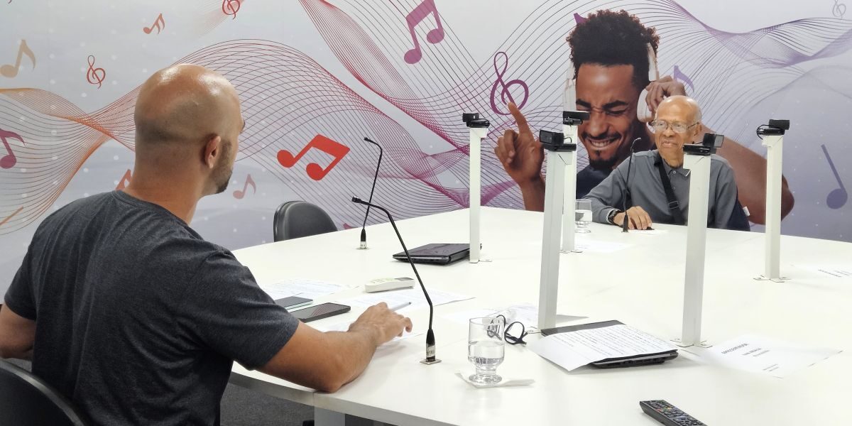 TBC+ conta a trajetória profissional do cronista esportivo José Calazans