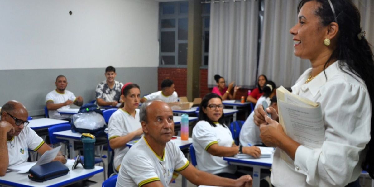 Inscrição no programa de Educação de Jovens e Adultos (EJA) vai até 19 de julho