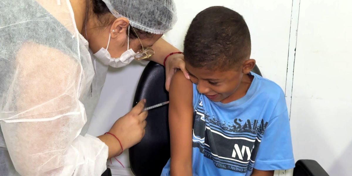 OMS sugere baixar faixa etária de vacinação contra HPV