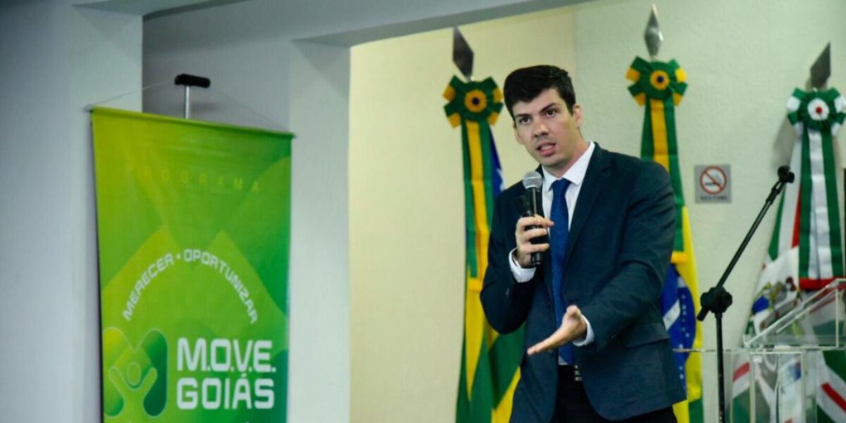 Caiado lança Programa M.O.V.E. Goiás e ressalta a importância de políticas de valorização do servidor