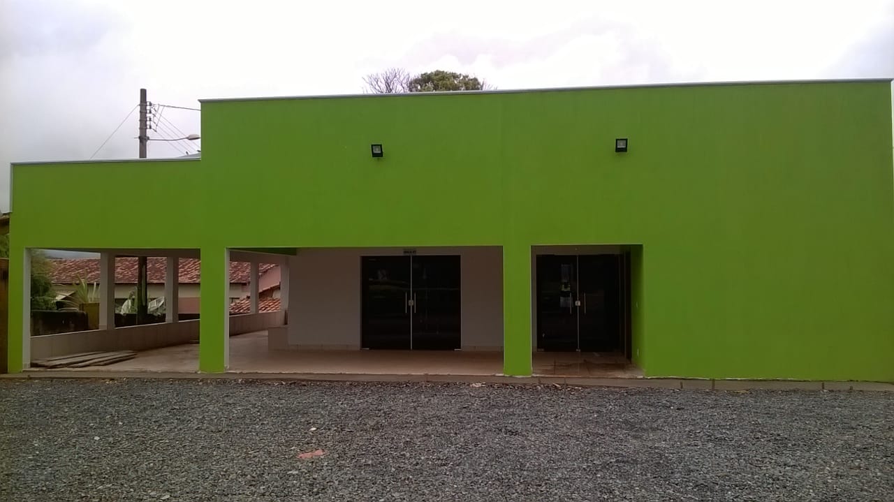 Agehab entrega Casa de Velório em Davinópolis