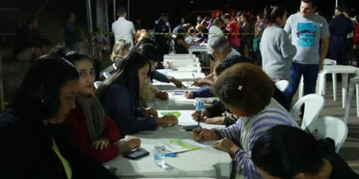 Agehab entrega escrituras do Casa Legal em Bela Vista de Goiás