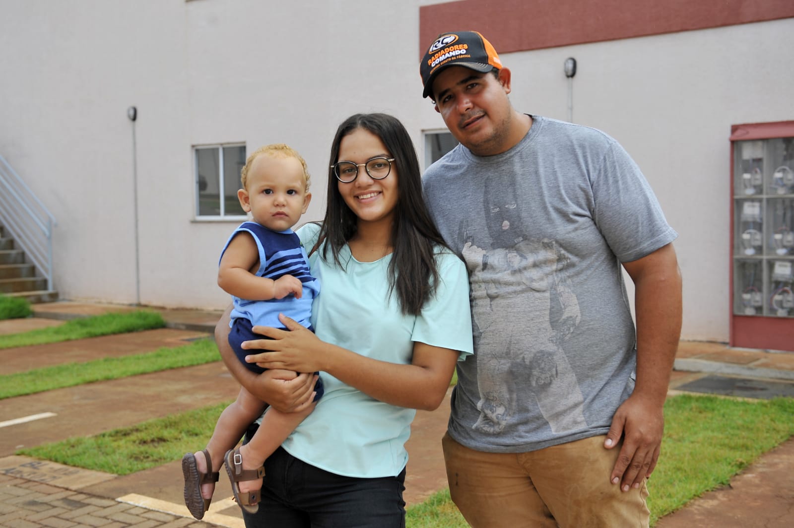 Governo de Goiás entrega mais 72 apartamentos para famílias de Itumbiara