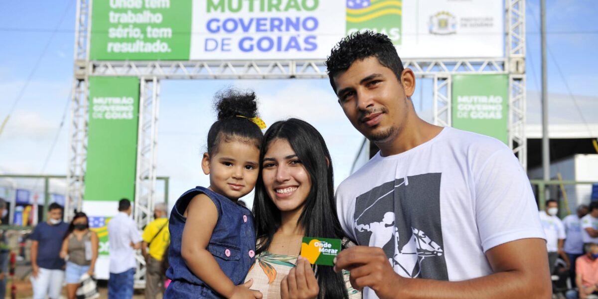 Agehab entrega benefícios para mais de 1.200 famílias durante Mutirão Governo de Goiás