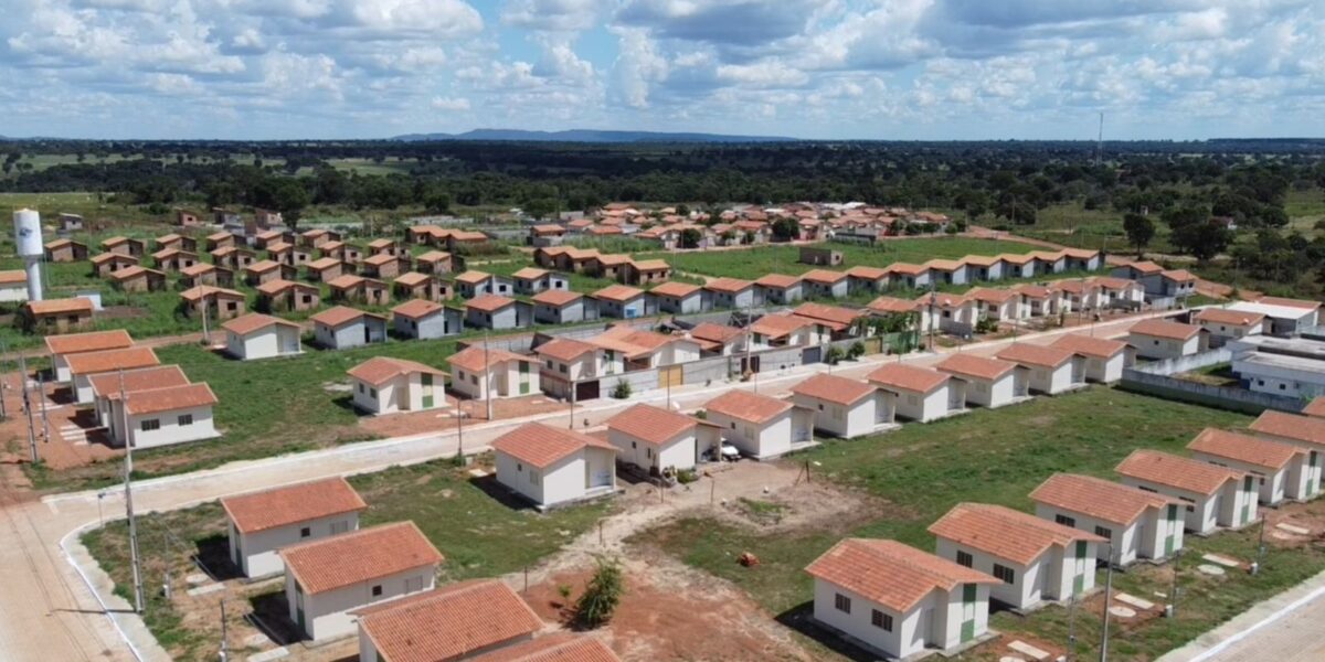 Governo de Goiás entrega moradias em Mozarlândia nesta quinta-feira