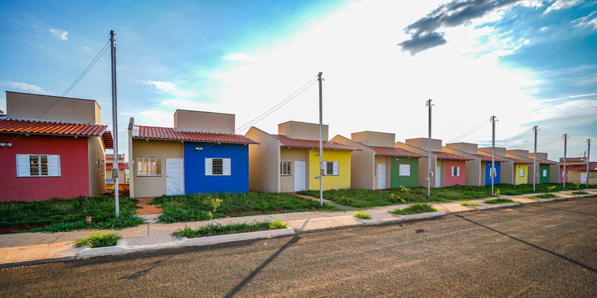 Governo de Goiás abre inscrições de casas a custo zero em Britânia, Jandaia, Jussara e Palestina de Goiás