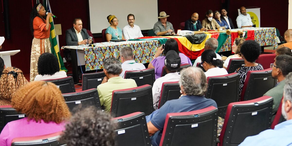 Agehab participa de encontro que debate soluções para habitação quilombola em Goiás