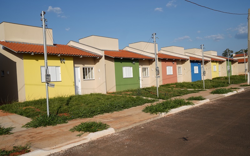 Agehab entrega 50 casas a custo zero em São João D’Aliança