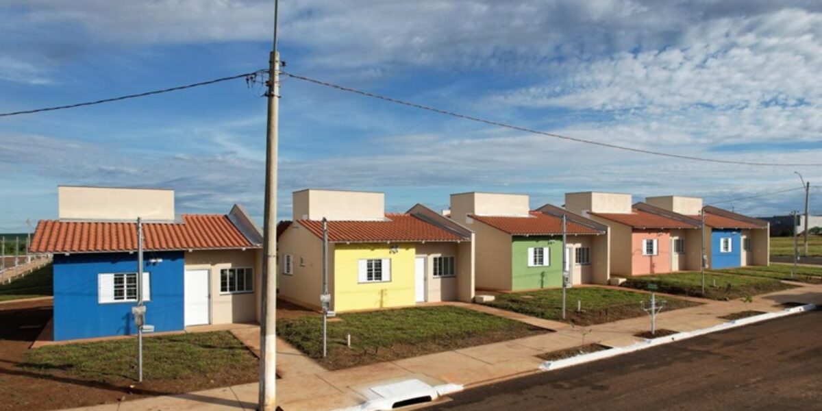 Governo de Goiás abre inscrições para 819 casas a custo zero em 18 municípios