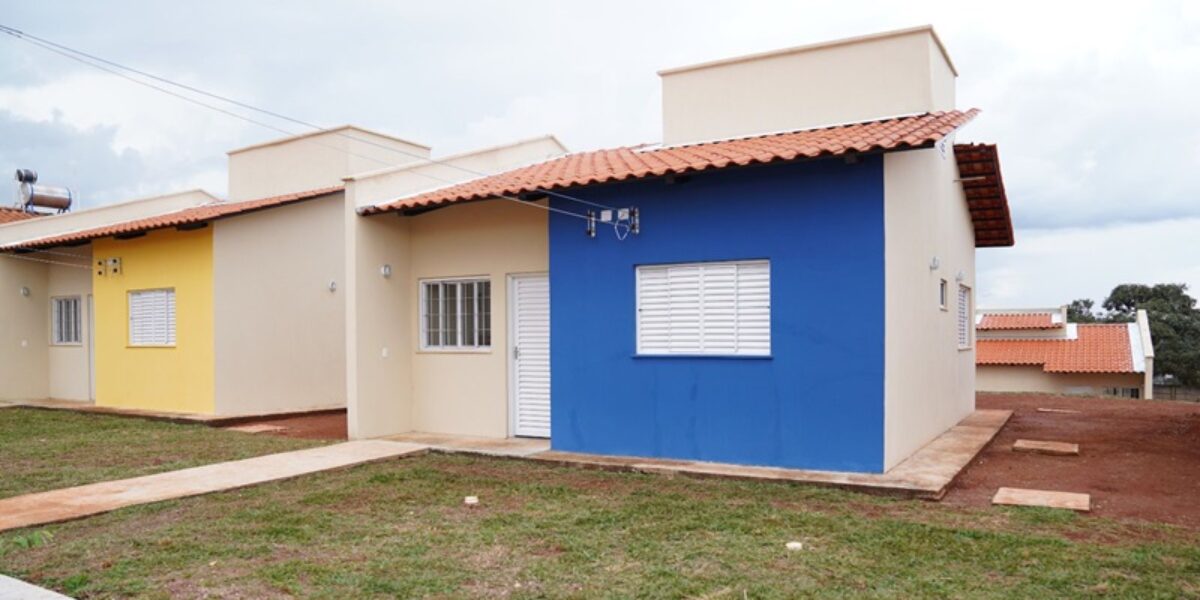 Agehab divulga listas de famílias habilitadas às casas a custo zero em 18 municípios