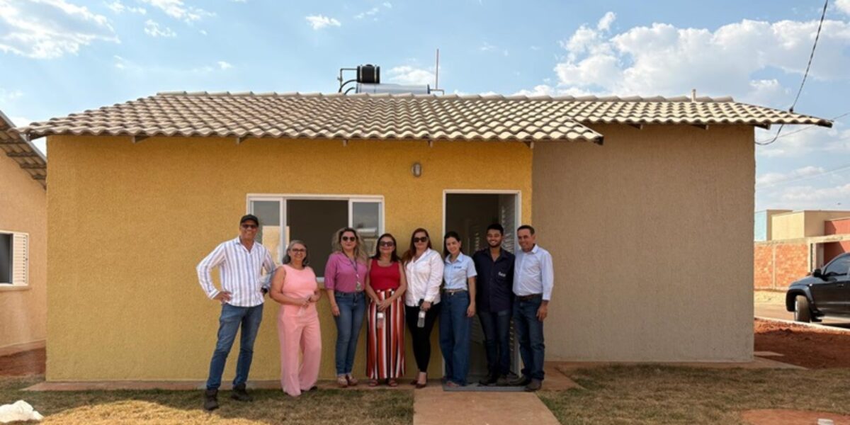 Agehab apresenta programas habitacionais a comitiva do Mato Grosso