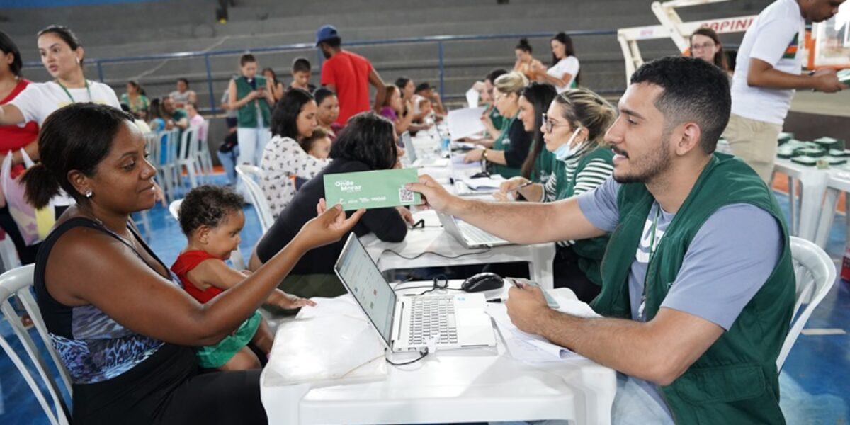 Agehab entrega benefícios habitacionais para 767 famílias de Formosa