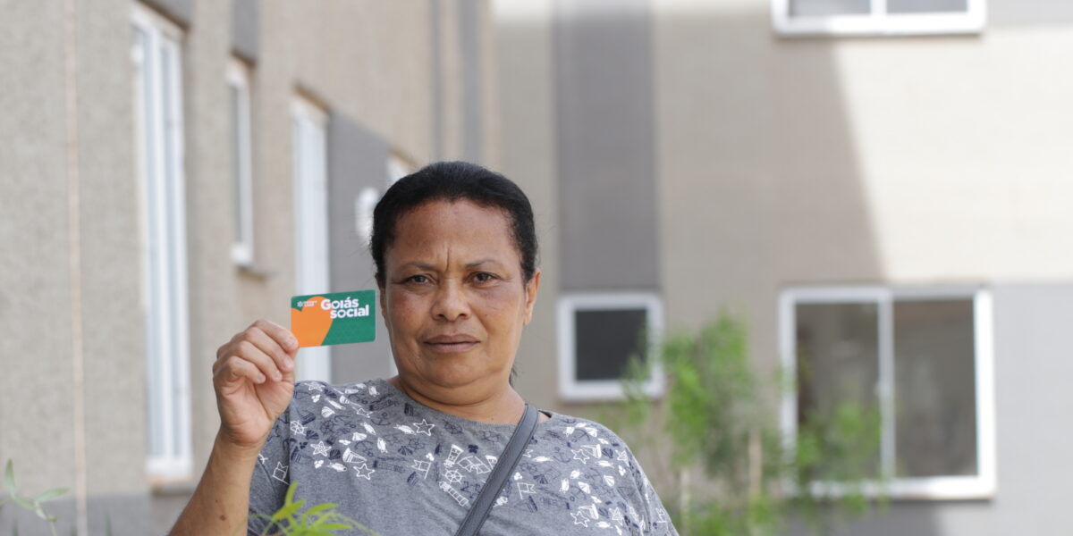 Governo de Goiás entrega mais de 1.000 cartões do Aluguel Social em Goianápolis, Cristalina e Águas Lindas de Goiás nesta quarta-feira