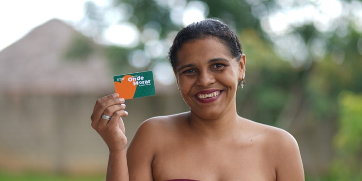 Governo de Goiás entrega quase 500 cartões do Aluguel Social no Entorno do DF e no Sul Goiano nesta quinta (05/03)