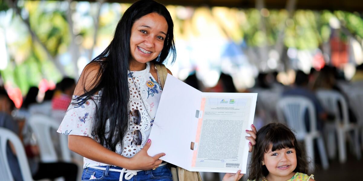 Agehab avança com regularização fundiária de bairros em Senador Canedo
