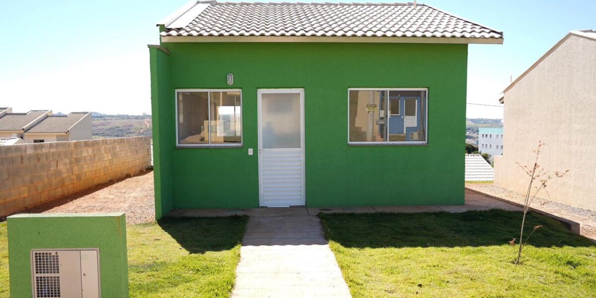 Governo de Goiás entrega 54 casas a custo zero em Faina e Guaraíta nesta terça (02/06)