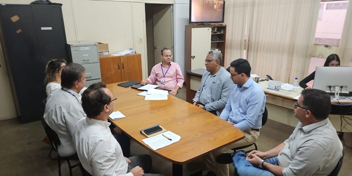 AGR faz visita técnica ao terminal rodoviário de Anápolis